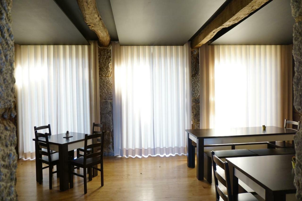 Hostel Casa Do Pinheiro Lagares da Beira Eksteriør bilde